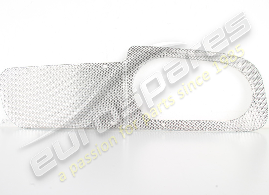 new (other) ferrari rh rear grill -white lucid. part number 68965000 (1)