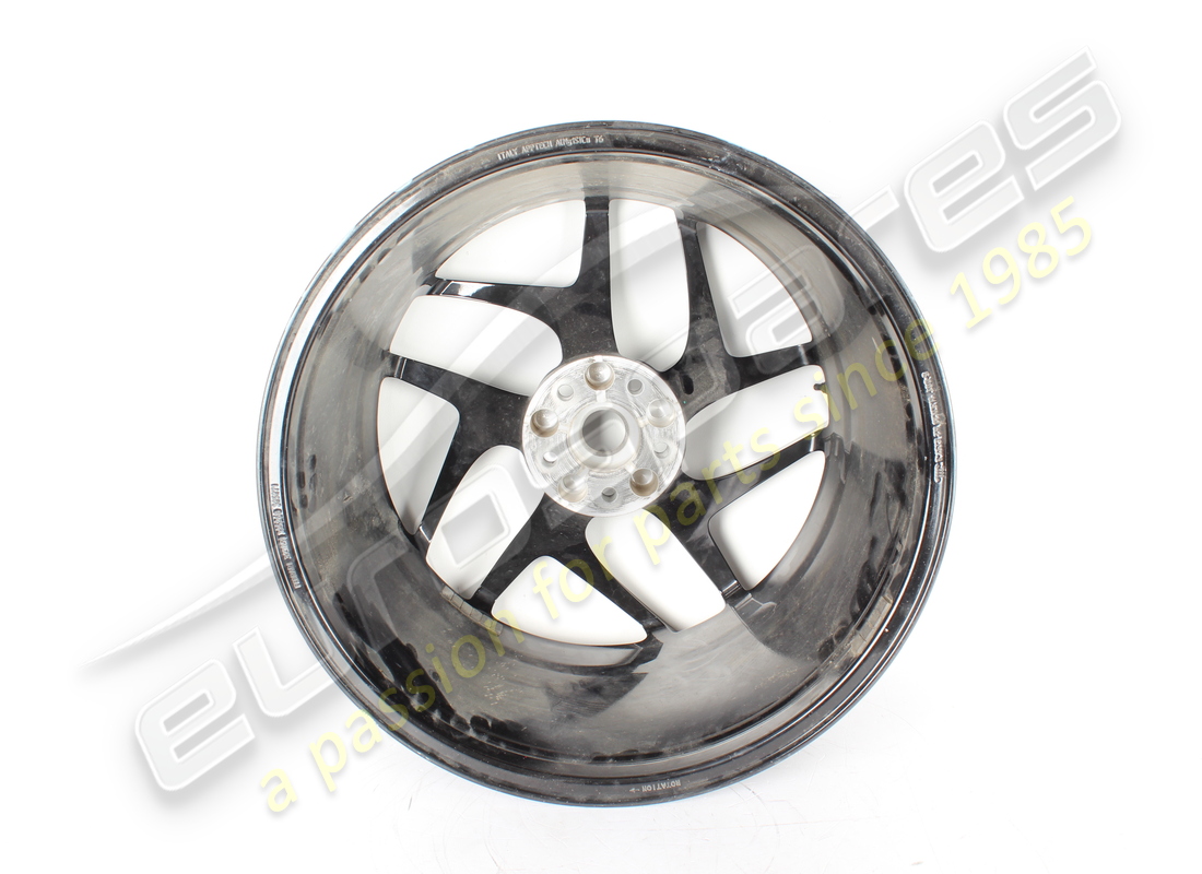 gebrauchtes ferrari linkes hinterrad. teilenummer 323851 (3)