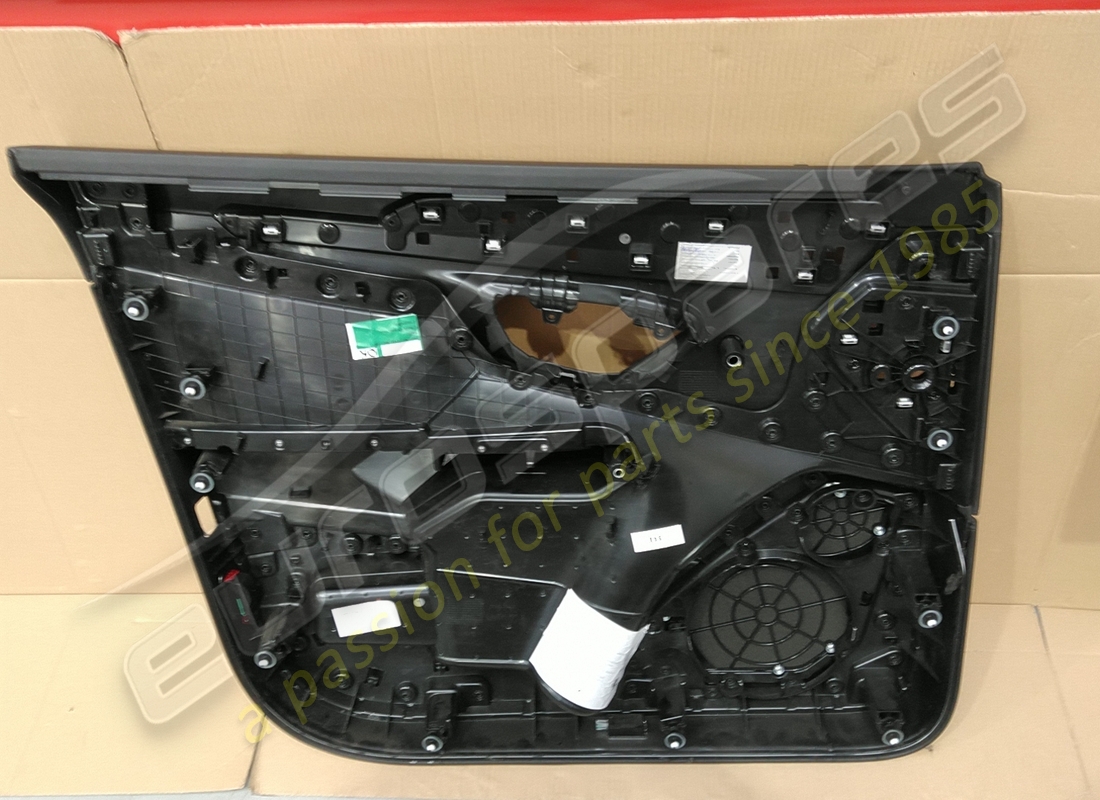 GEBRAUCHTE EUROSPARES TÜRVERKLEIDUNG, GRIFFAUSSPARUNG & LAUTSPRECHERGITTER. TEILENUMMER EAP1384188 (2) gebrauchte eurospares türverkleidung, griffaussparung & lautsprechergitter. teilenummer eap1384188 (2)