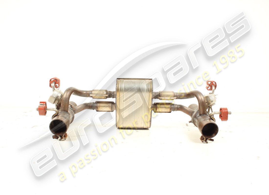 gebrauchter ferrari mittelschalldämpfer. teilenummer 844311 (2)