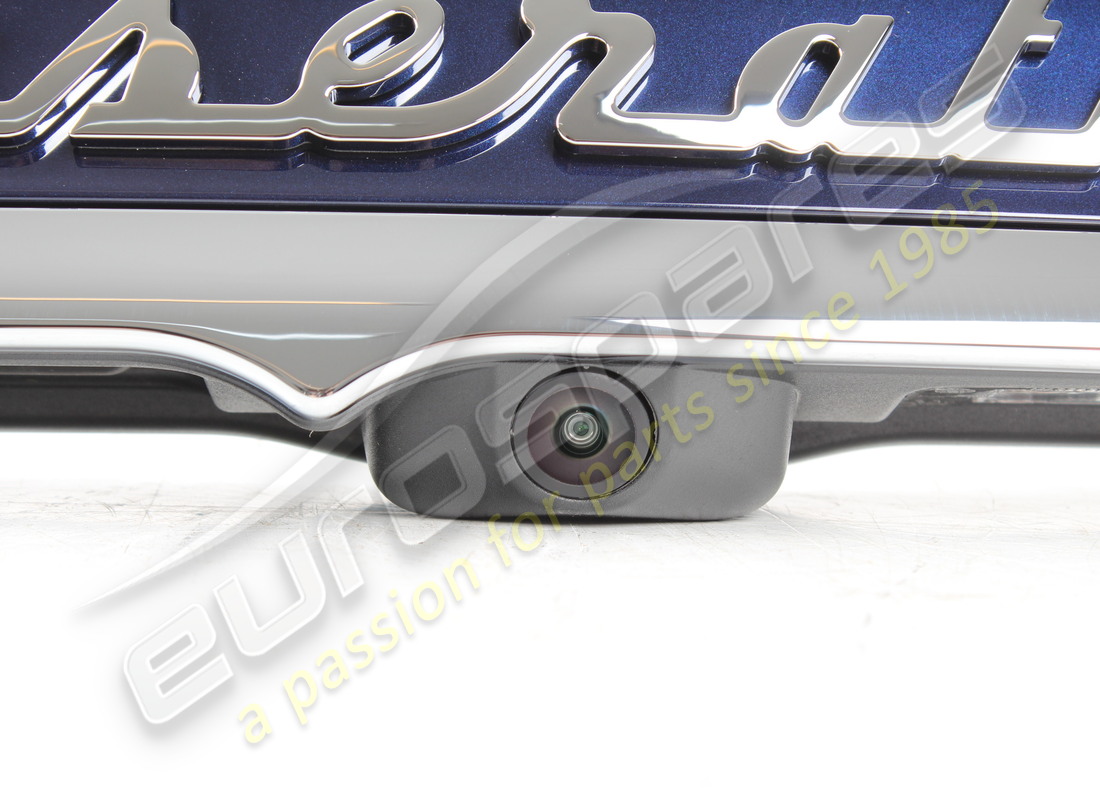 neu maserati rücklichtleiste blu profondo. teilenummer 673011228 (2)