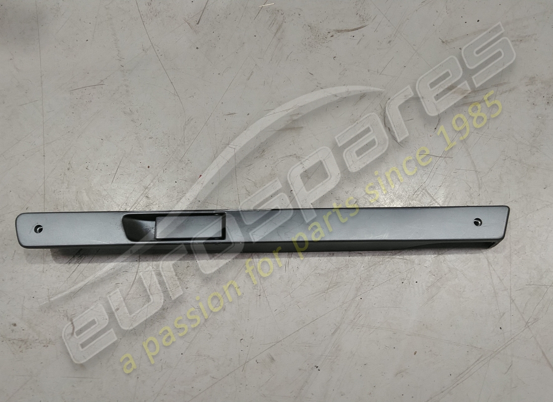 VERWENDET Aston Martin MONTAGE INNEN RLSE GRIFF . TEILENUMMER 6G3322614AB (1)