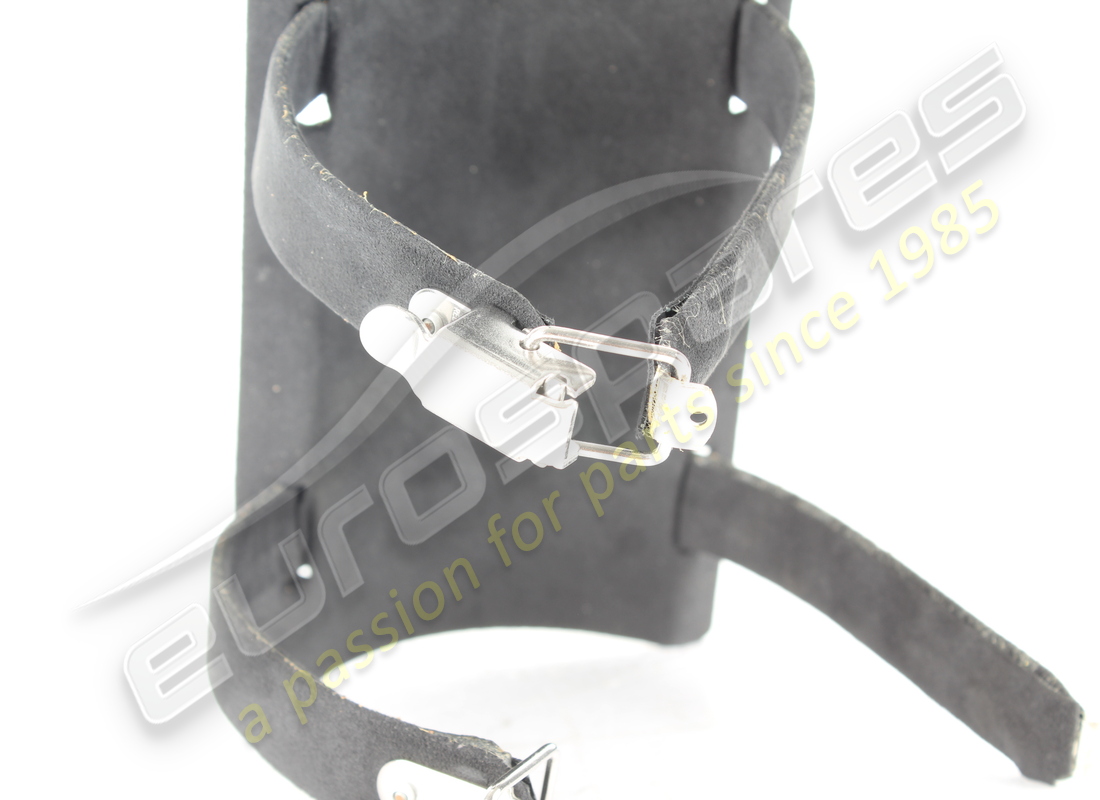neu ferrari re feuerlöscherhalterung. teilenummer 86686400 (3)