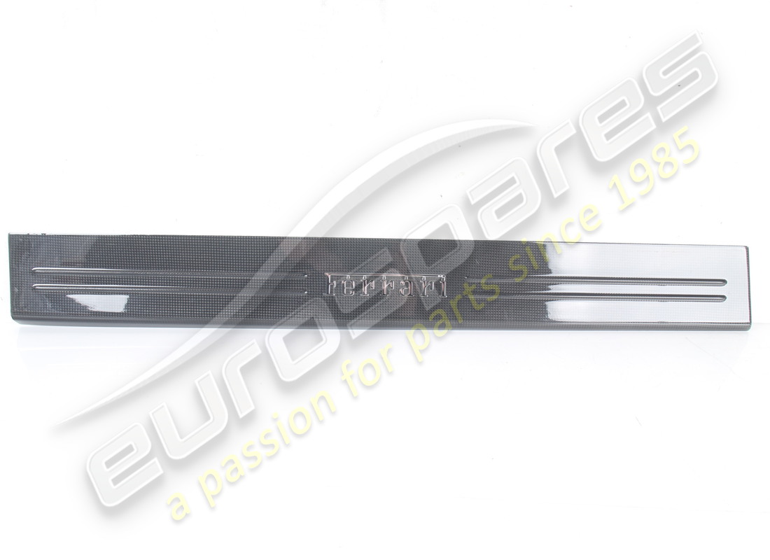 GEBRAUCHTE FERRARI LINKE KICKPLATTE. TEILENUMMER 86873400 (1) gebrauchte ferrari linke kickplatte. teilenummer 86873400 (1)