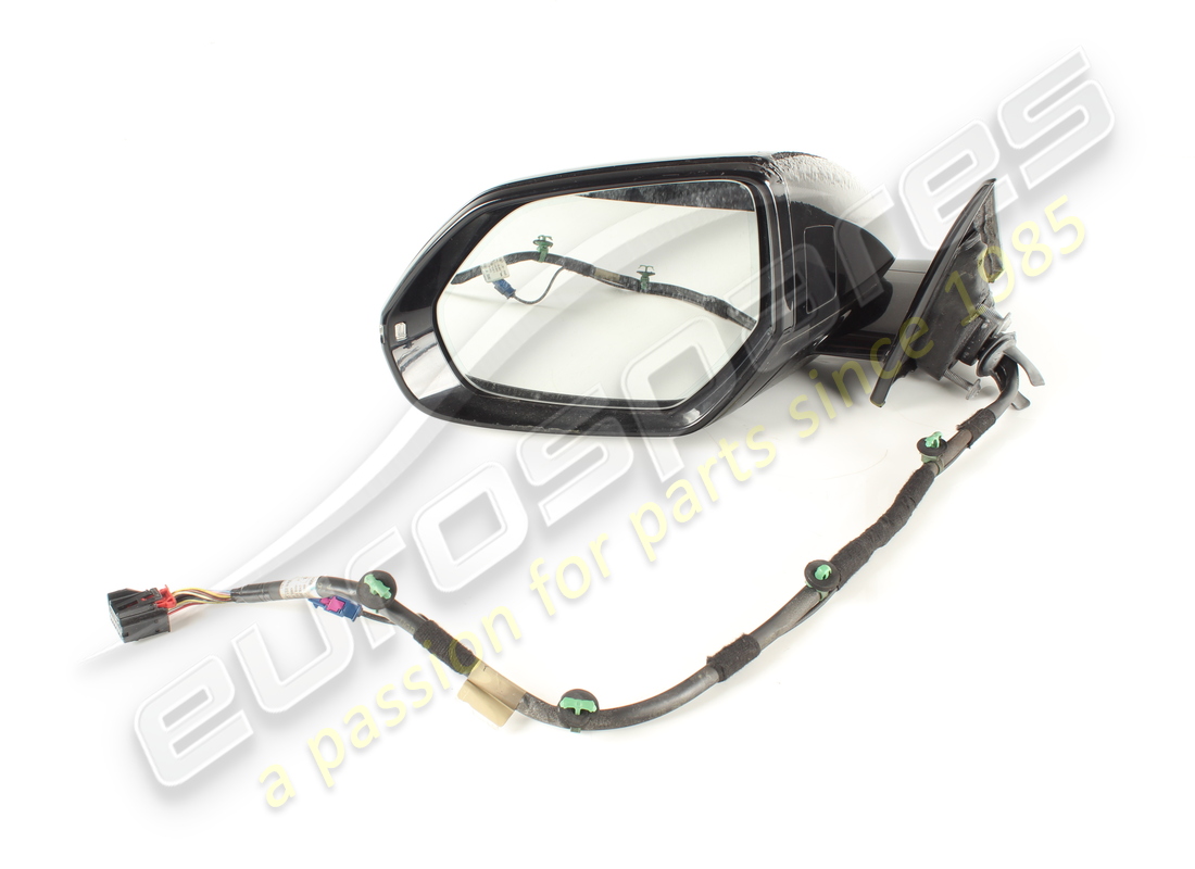 beschädigter lamborghini aussenspiegel. teilenummer 4ml857409gy9b (1)