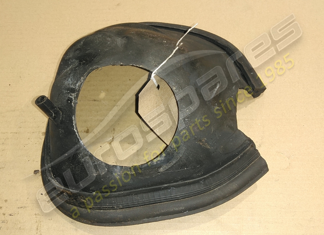 ferrari abdeckung verwendet. teilenummer 40038705 (2)