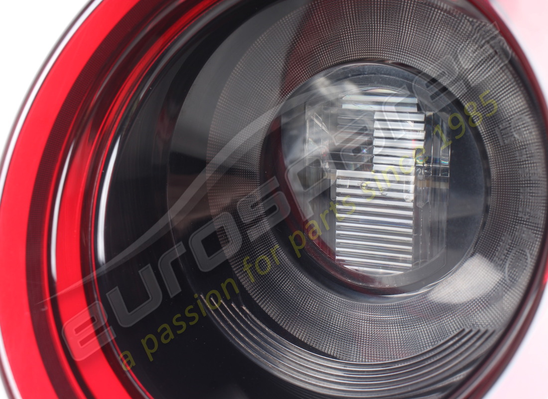 GEBRAUCHTES FERRARI ÄUSSERES LINKES RÜCKLICHT. TEILENUMMER 317208 (5) gebrauchtes ferrari äusseres linkes rücklicht. teilenummer 317208 (5)