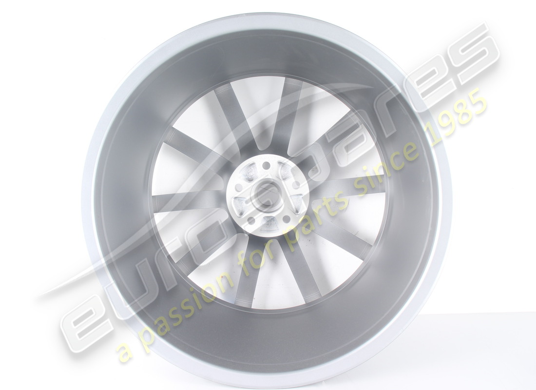 NEW FERRARI REAR WHEEL 11,5J X 20 H2. PART NUMBER 875729 (3) new ferrari rear wheel 11,5j x 20 h2. part number 875729 (3)