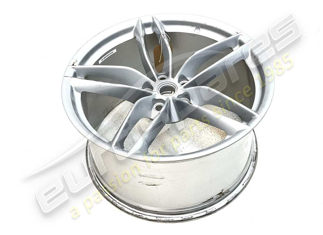 gebrauchtes ferrari hinterrad. teilenummer 308764 (2)