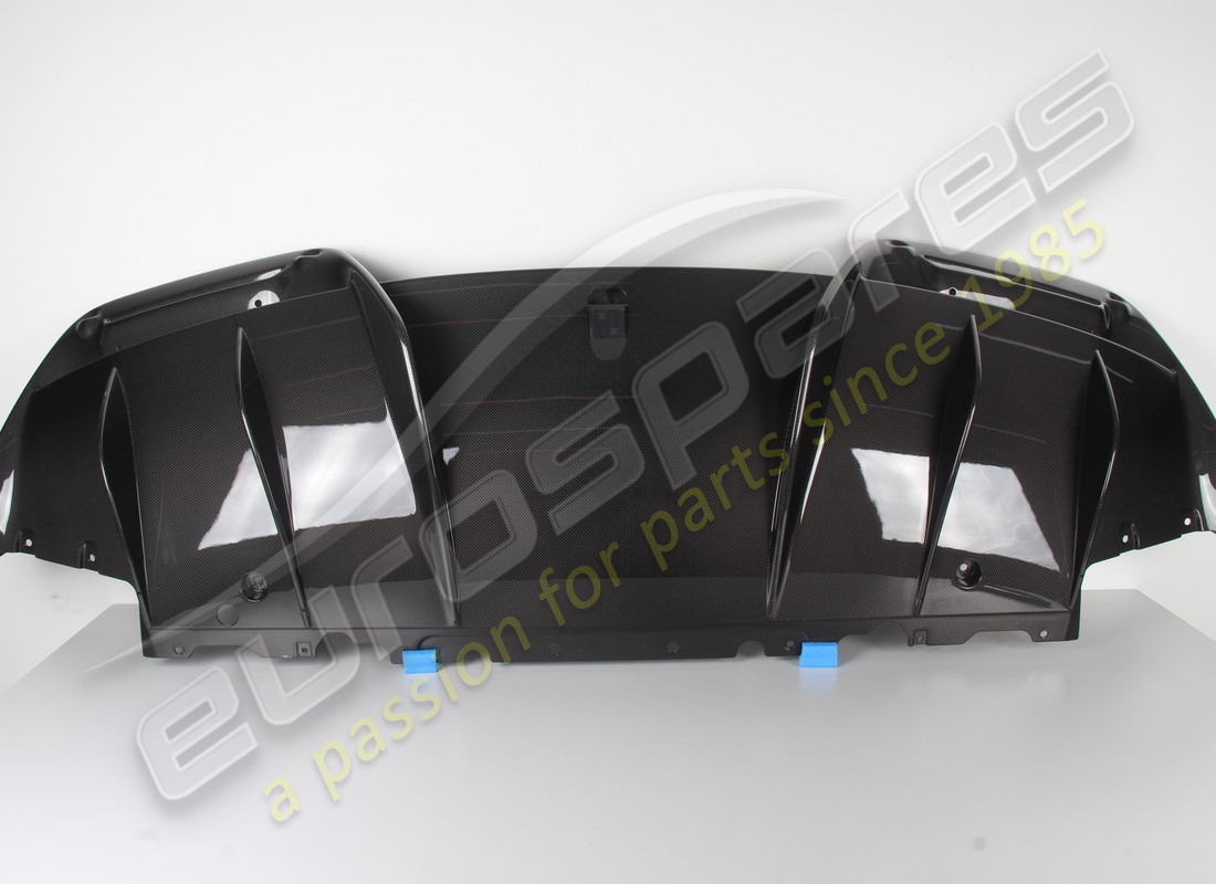 NEU Ferrari CARBON HECKDIFFUSOR . TEILENUMMER 887758 (1)