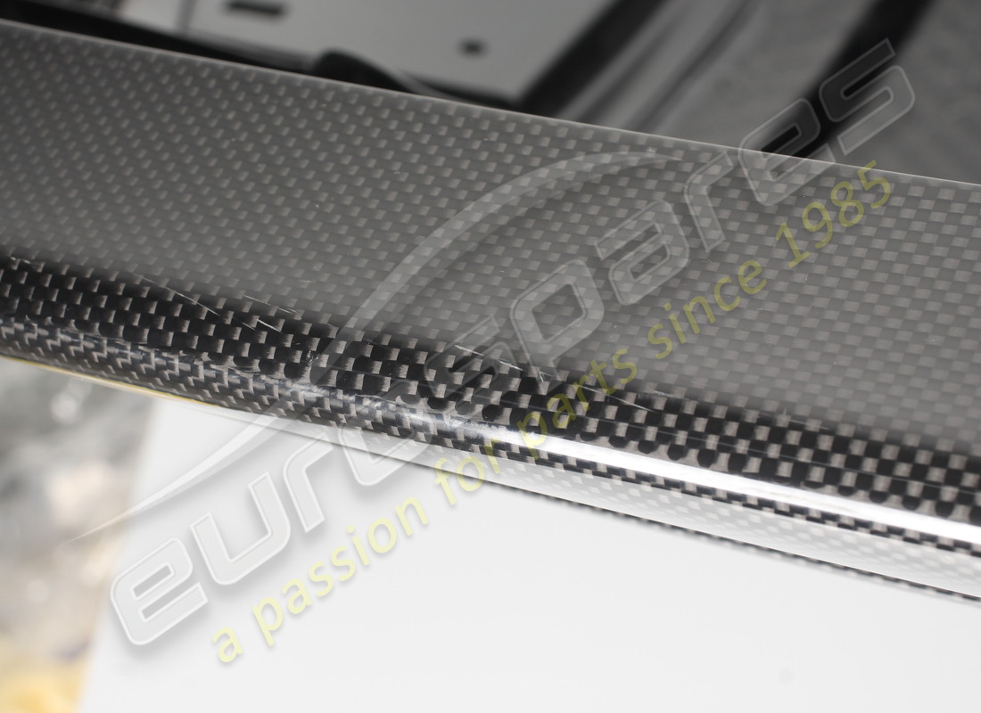 neu ferrari carbon heckdiffusor. teilenummer 887758 (16)