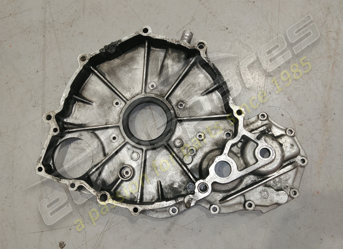 GEBRAUCHTES Ferrari SCHWUNGRADGEHÄUSE KOMPLETT. TEILENUMMER 109117 (1)