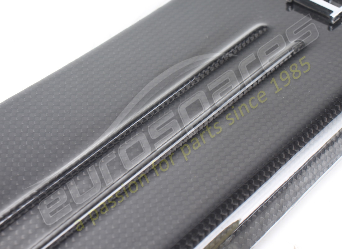 GEBRAUCHTE FERRARI LINKE KICKPLATTE. TEILENUMMER 86873400 (4) gebrauchte ferrari linke kickplatte. teilenummer 86873400 (4)