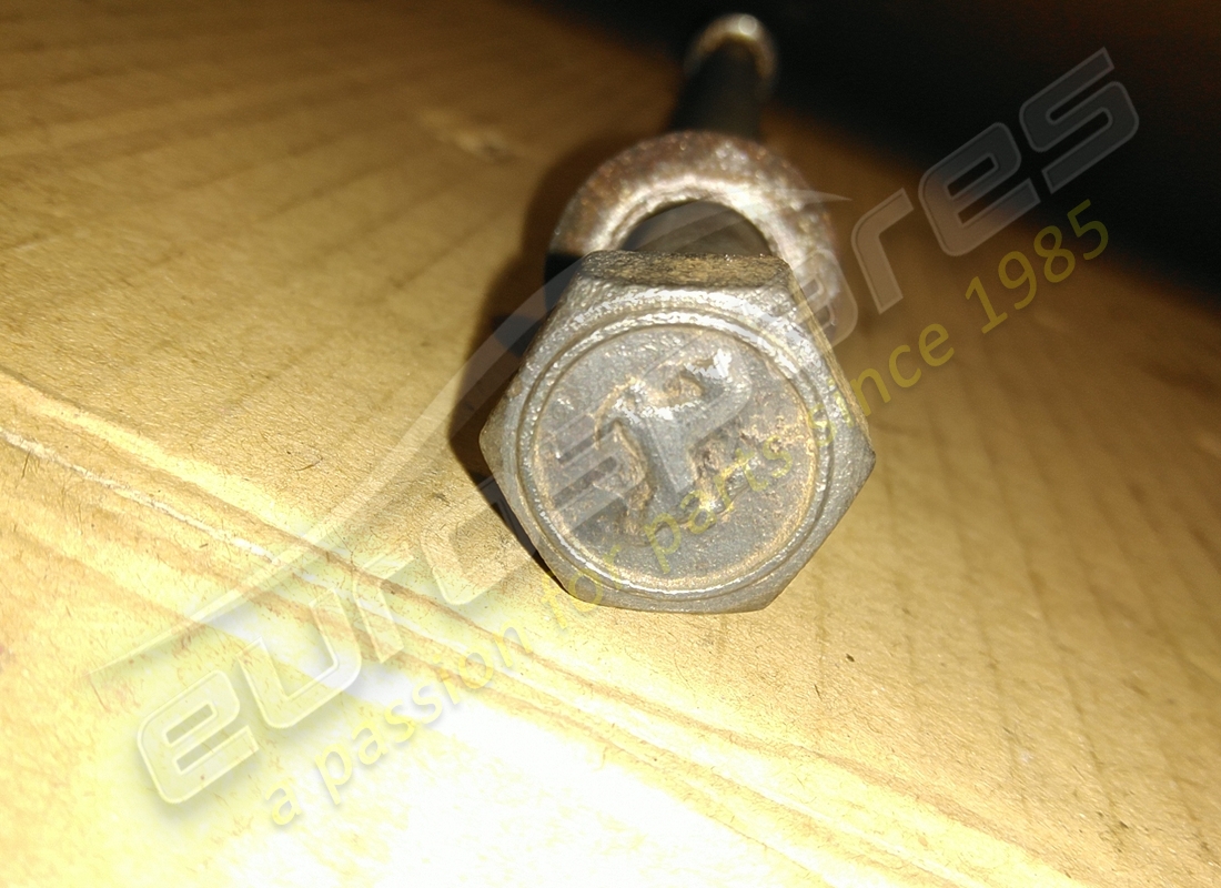 ferrari schraube verwendet. teilenummer 128904 (2)