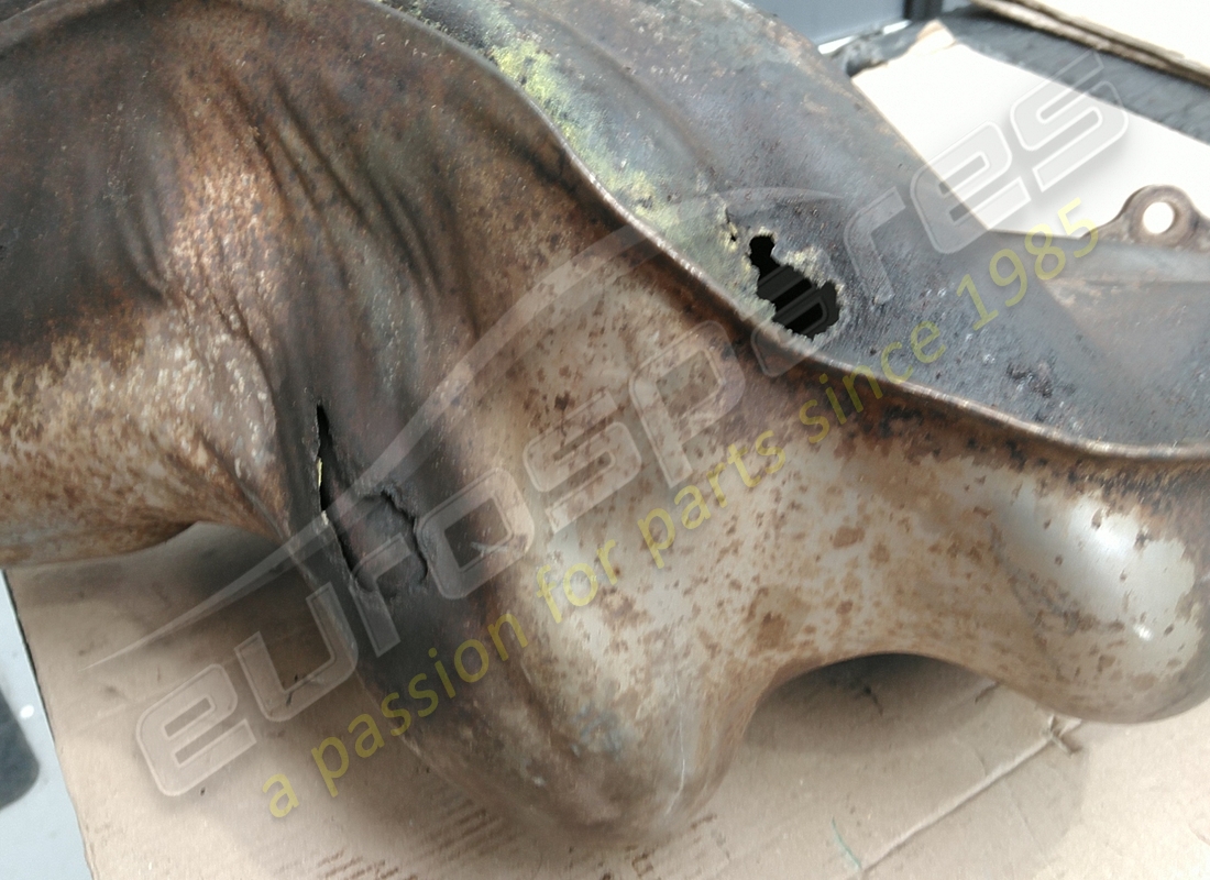 gebrauchte lamborghini auspuffkrümmerbaugruppe. teilenummer 07l253034a (3)