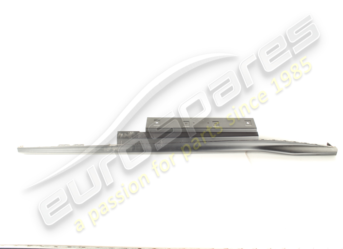 gebraucht ferrari komplette linke aussenschwellerabdeckung. teilenummer 88068510 (1)