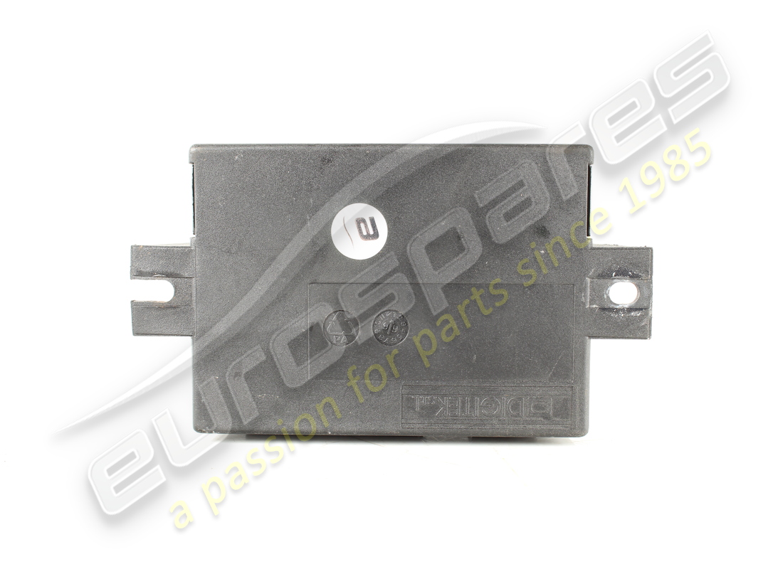 verwendete maserati can-schnittstelle für instrumente. teilenummer 383300211 (2)