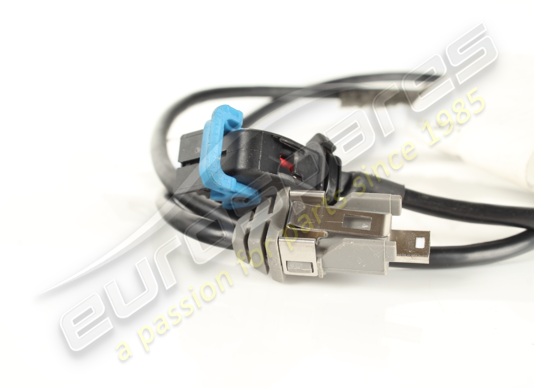 gebrauchtes ferrari usb-nit-rhr-kabel. teilenummer 281971 (2)