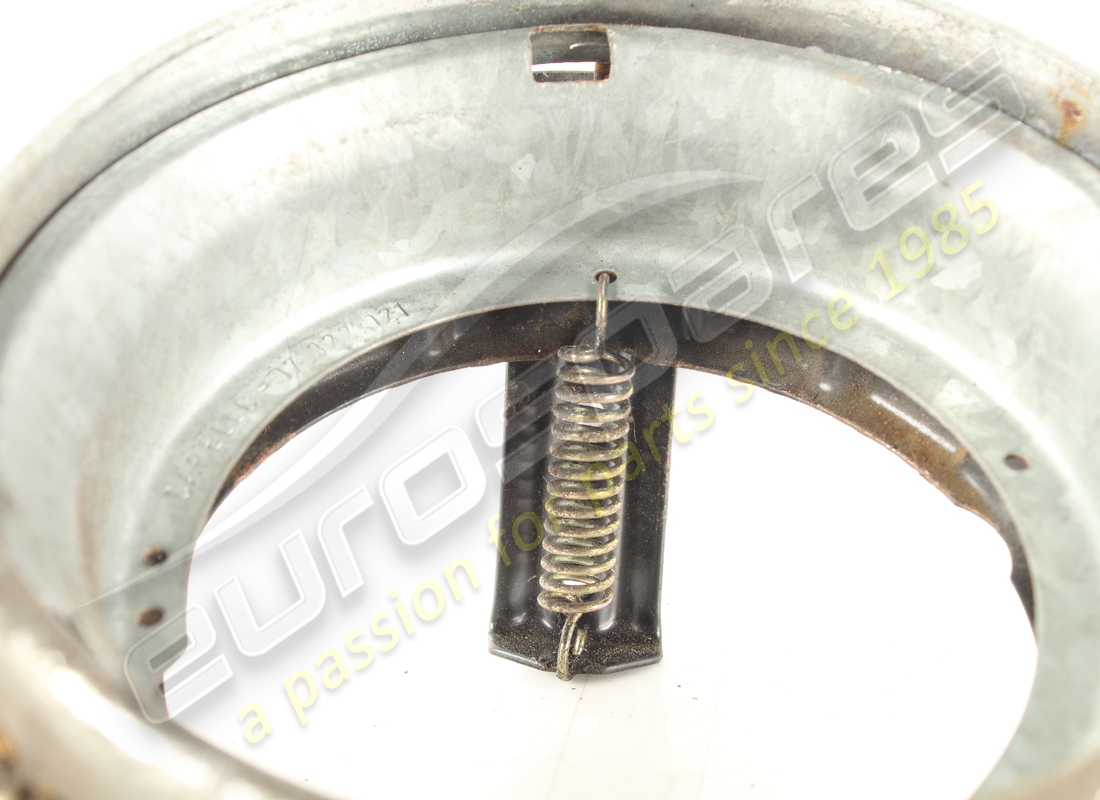 gebrauchtes ferrari rechtes fernscheinwerfergehäuse. teilenummer 40197907 (3)