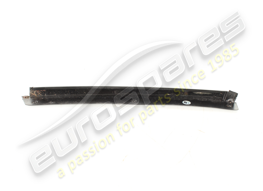 verwendet ferrari linkes formteil. teilenummer 60671700 (2)