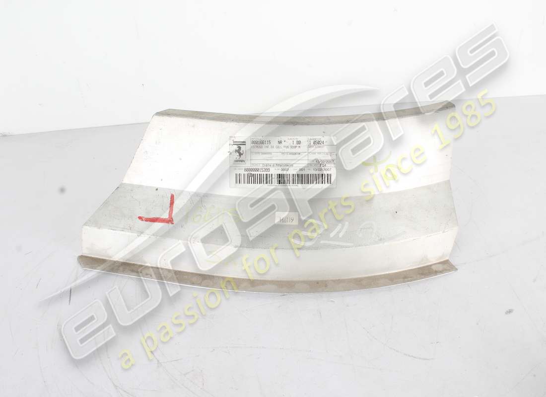 neu ferrari linker unterer rahmen. teilenummer 166115 (1)