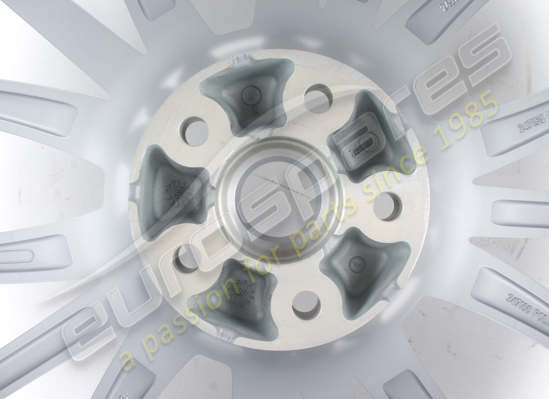 neues maserati hinterrad. teilenummer 82126806 (5)