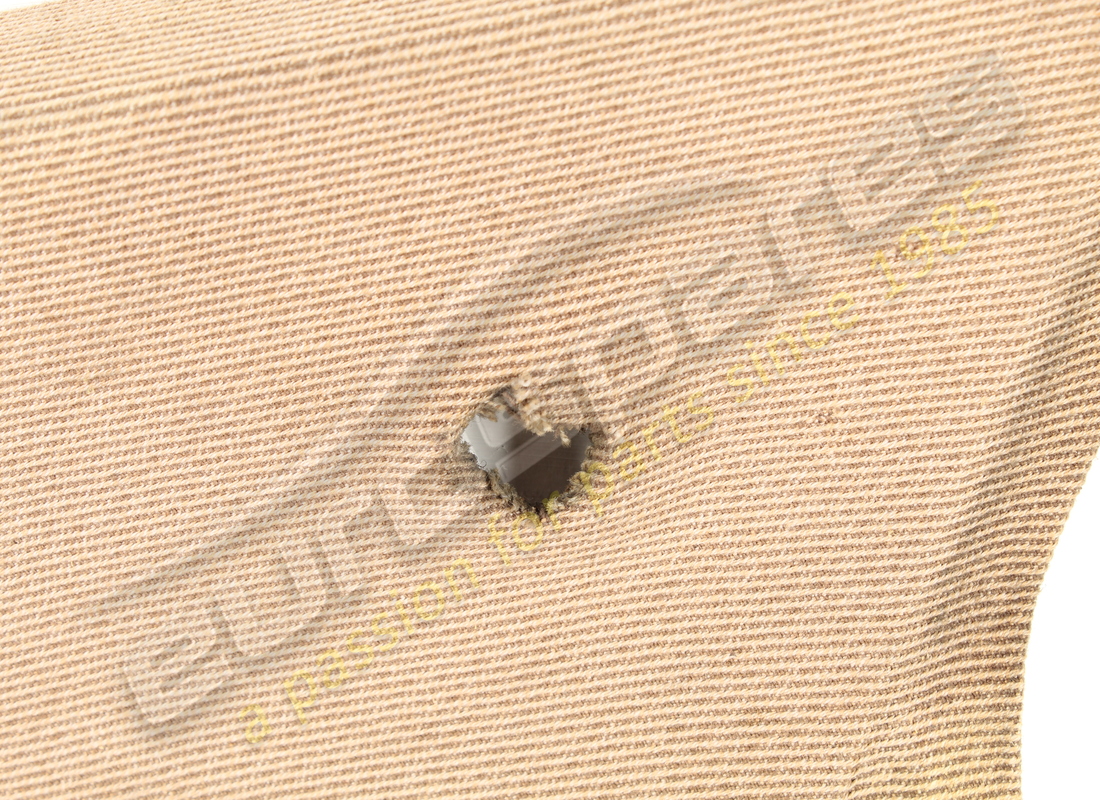 gebrauchte rechte hintere leiste ferrari. teilenummer 60679900 (3)