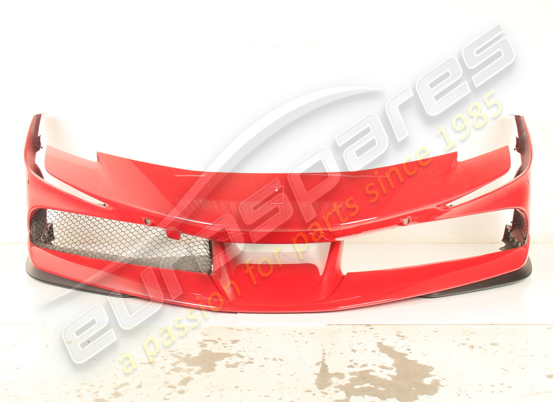 gebrauchte ferrari frontstoßstange mit unterem spoiler. teilenummer eap1510640 (1)