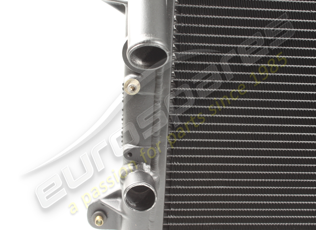 überholter lamborghini rh-kühlmittelkühler. teilenummer 001735034 (3)