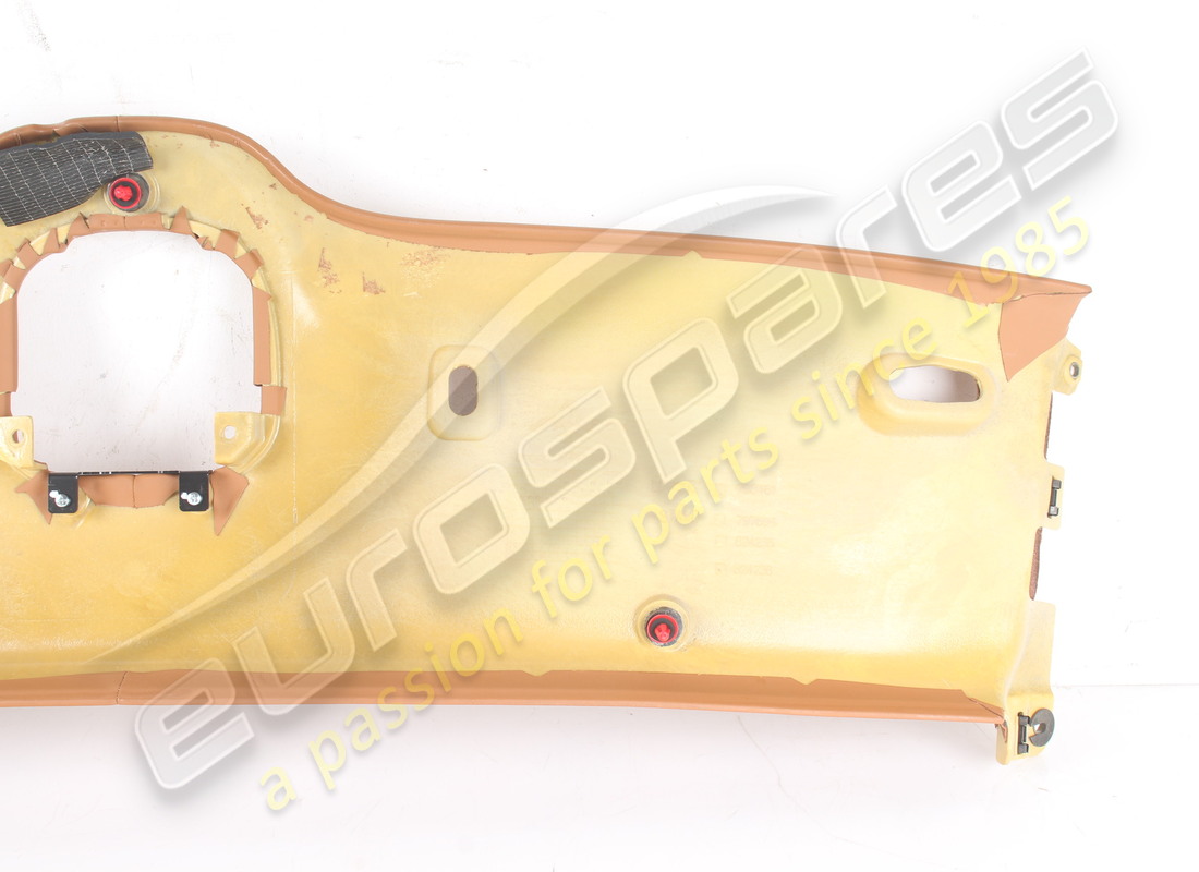 gebrauchte ferrari windschutzscheiben-querträgerverkleidung. teilenummer 824221 (6)