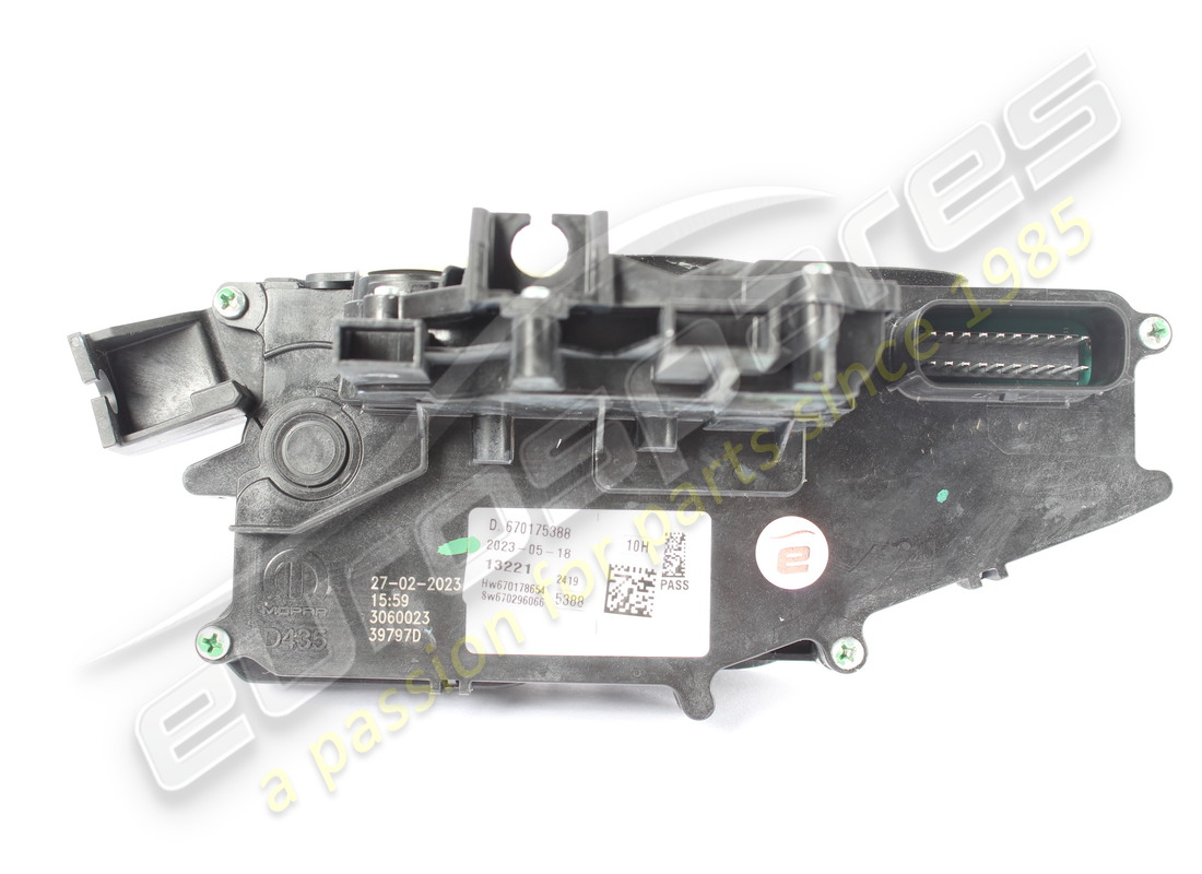 gebraucht maserati türschloss vorne links rhd teilenummer 670175388 (1)