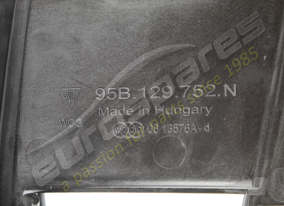 neues porsche verbindungsstück. teilenummer 95b129752n (4)