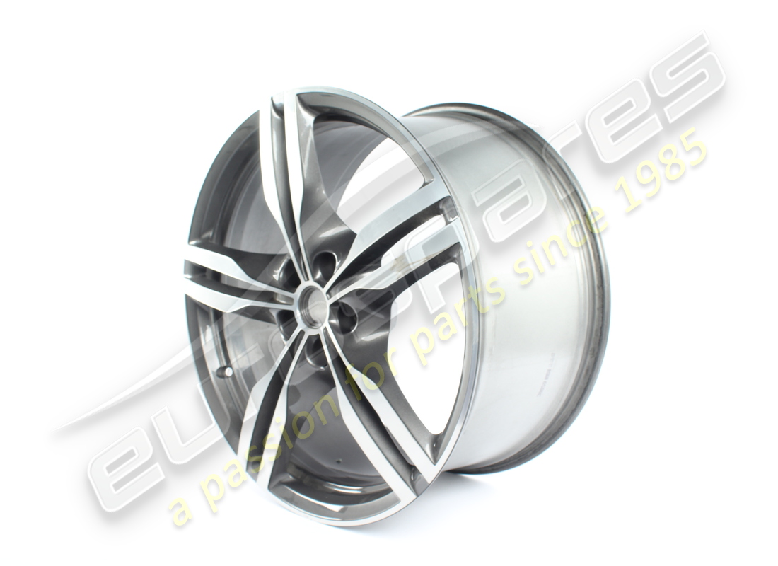 gebrauchtes ferrari hinterrad. teilenummer 855341 (2)