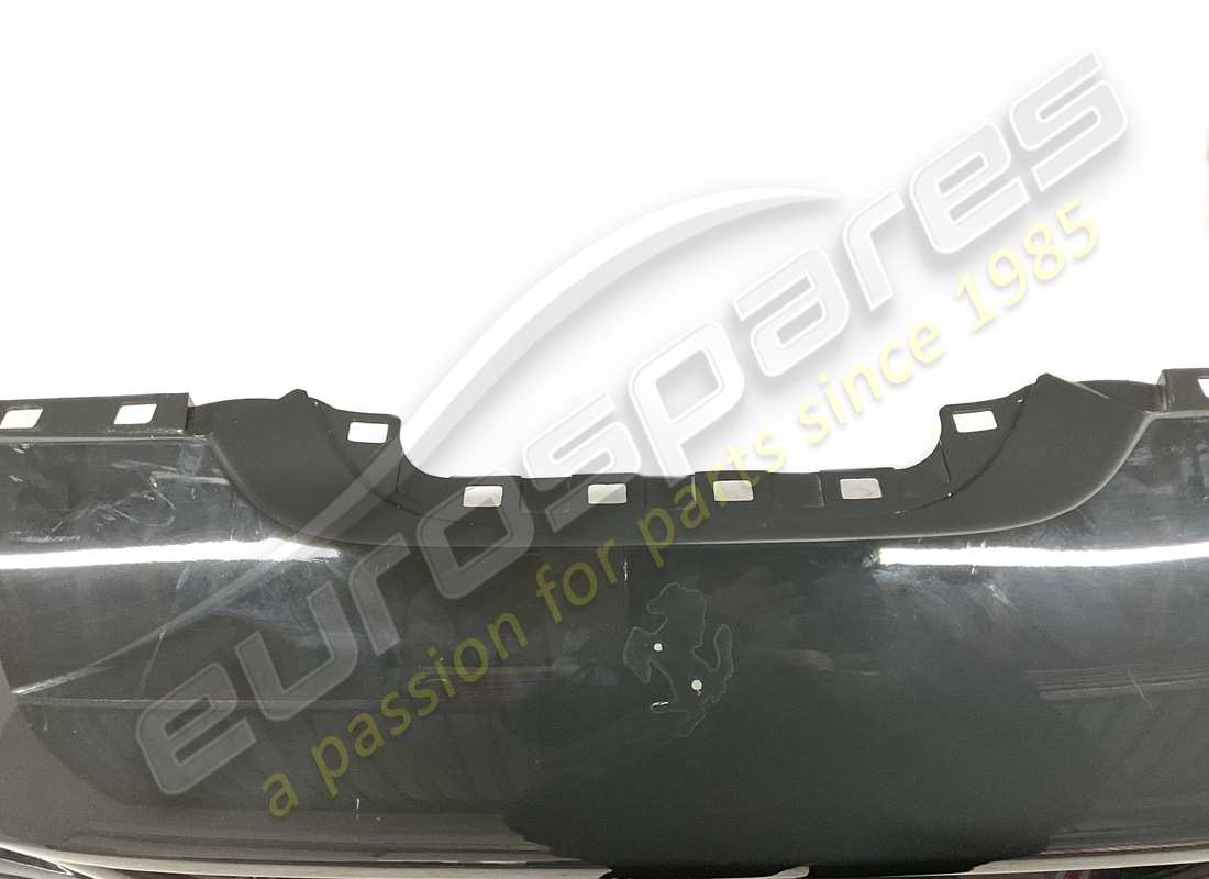 gebrauchter ferrari hinterer stoßstange. teilenummer 985863517 (2)