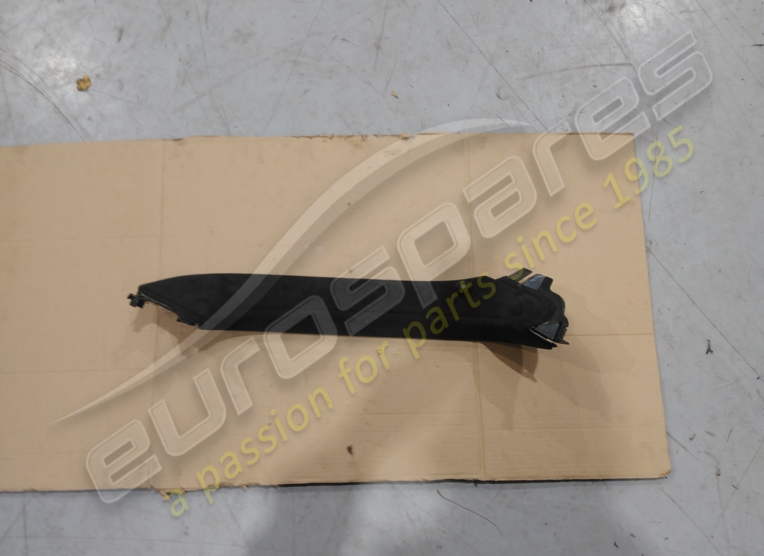 GEBRAUCHTE Lamborghini VERKLEIDUNG, KOFFERRAUMDECKEL. TEILENUMMER 4ML867607BJR7 (1)