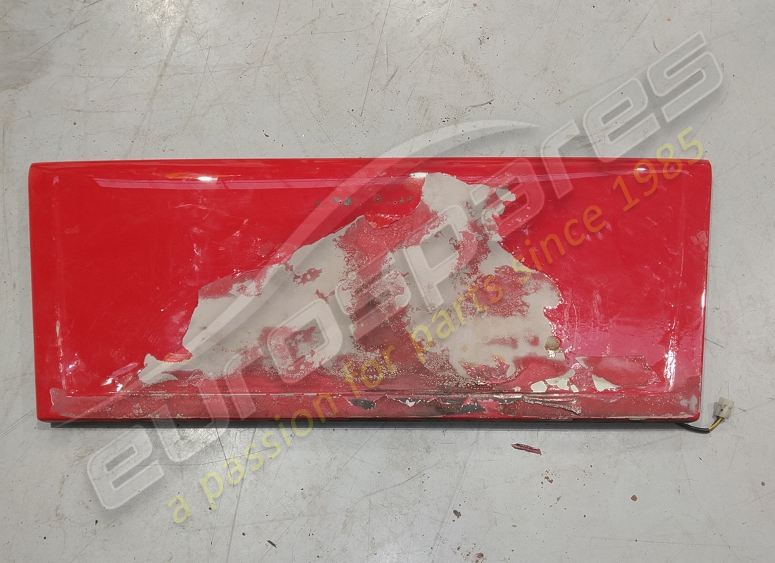 beschädigter ferrari hinterer kofferraumdeckel. teilenummer 40364408 (1)