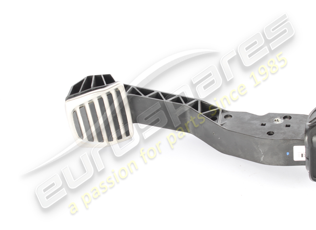 gebrauchtes maserati rhd komplettes pedal. teilenummer 675001693 (2)