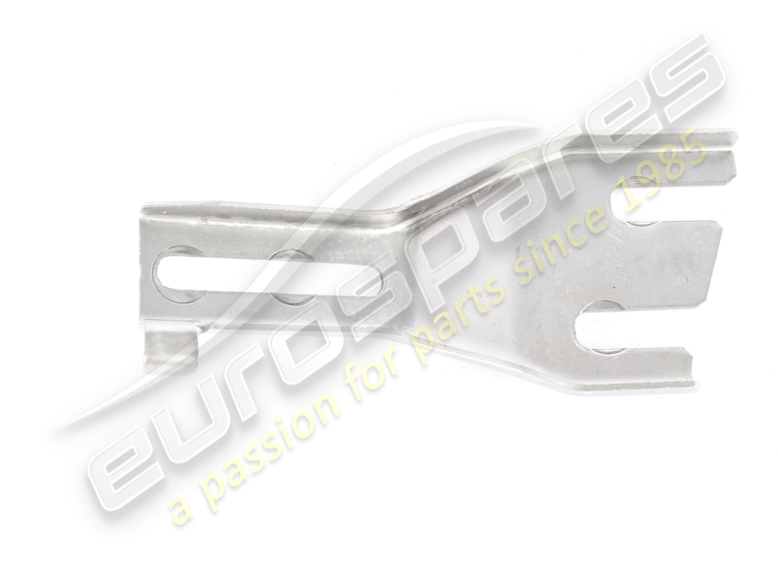 gebrauchte maserati linke armaturenbretthalterung. teilenummer 675002016 (2)