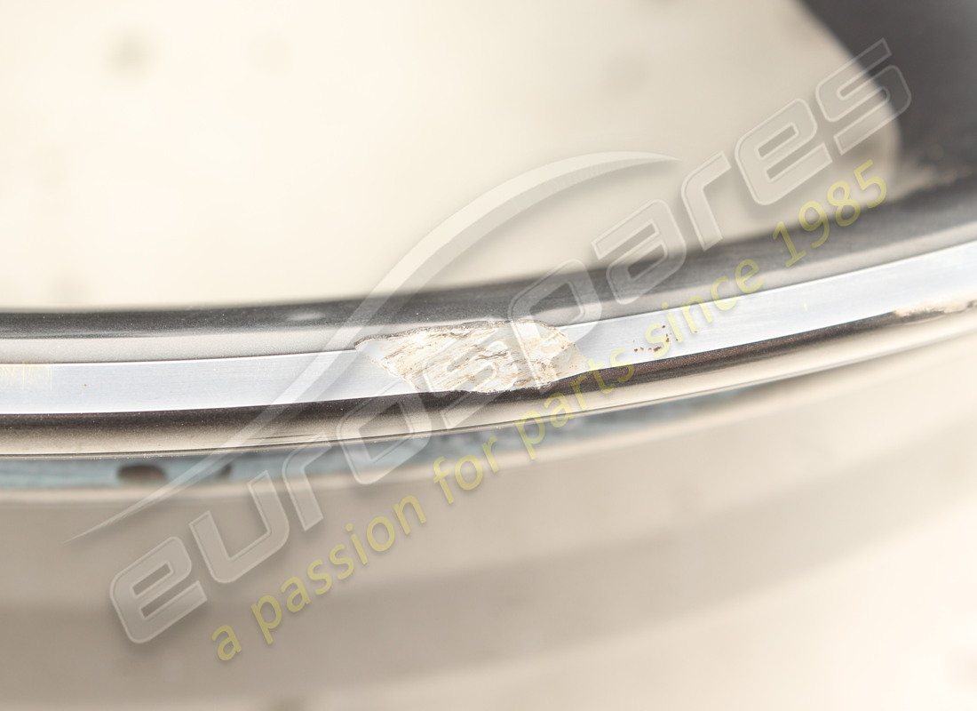 beschädigt ferrari cerchio forg ant sx t grau d. teilenummer 986211 (7)