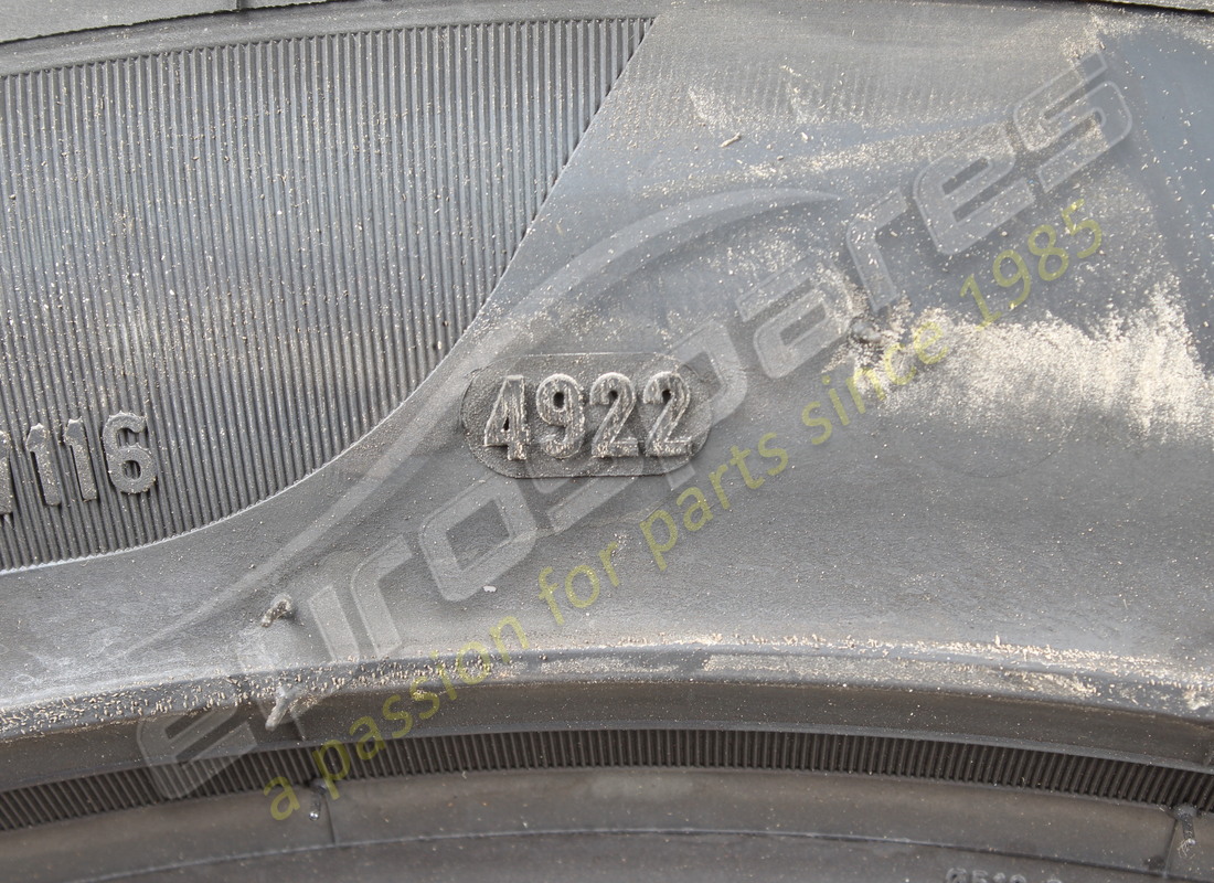 neuer maserati pirelli-reifen p zero xl mgt, 295/40 r20 (110y). teilenummer 670034882 (5)