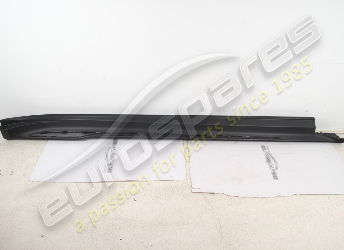 neu porsche längstrennelement mattschwarz. teilenummer 9j1854886bok1 (1)