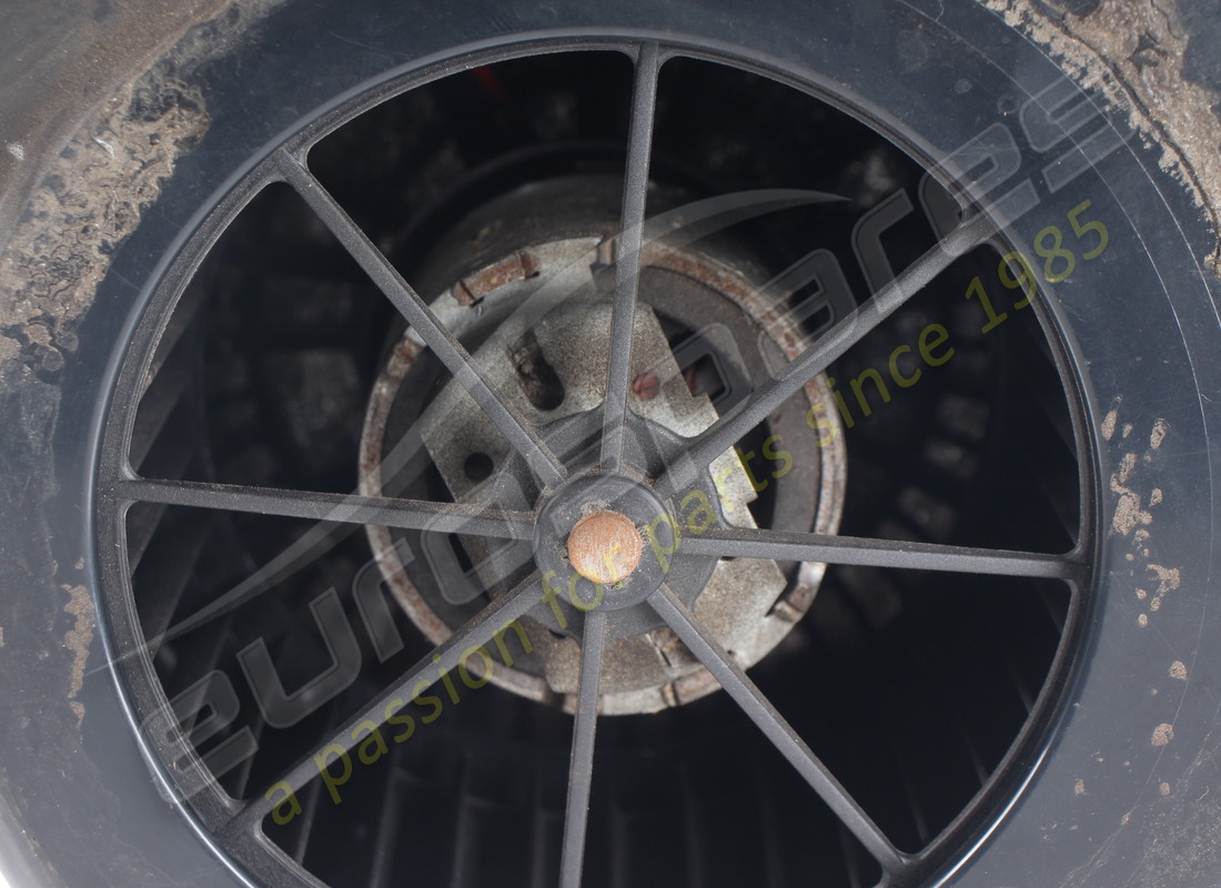 gebrauchter elektrischer lüfter ferrari rechts von kanal nr. 76081. teilenummer 62438700 (8)