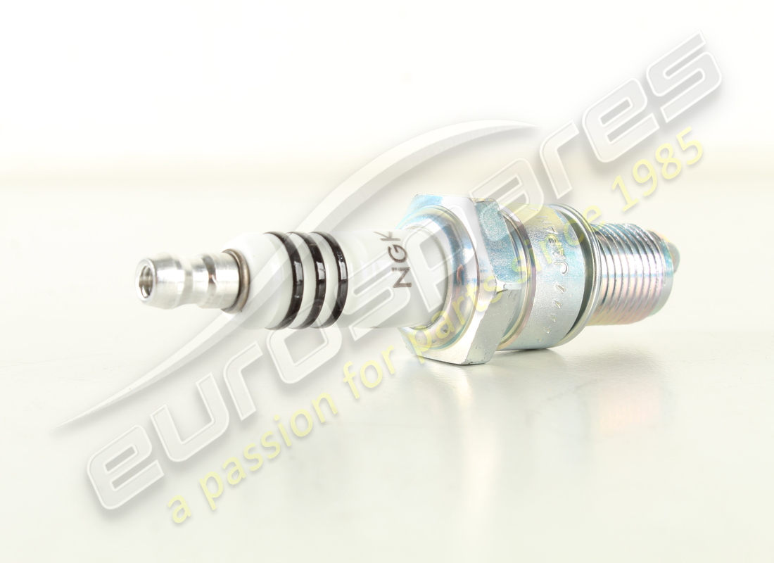 NEUE NGK IRIDIUM-ZÜNDKERZE (SCHRAUBVERSCHLUSS). TEILENUMMER 119492 (3) neue ngk iridium-zündkerze (schraubverschluss). teilenummer 119492 (3)