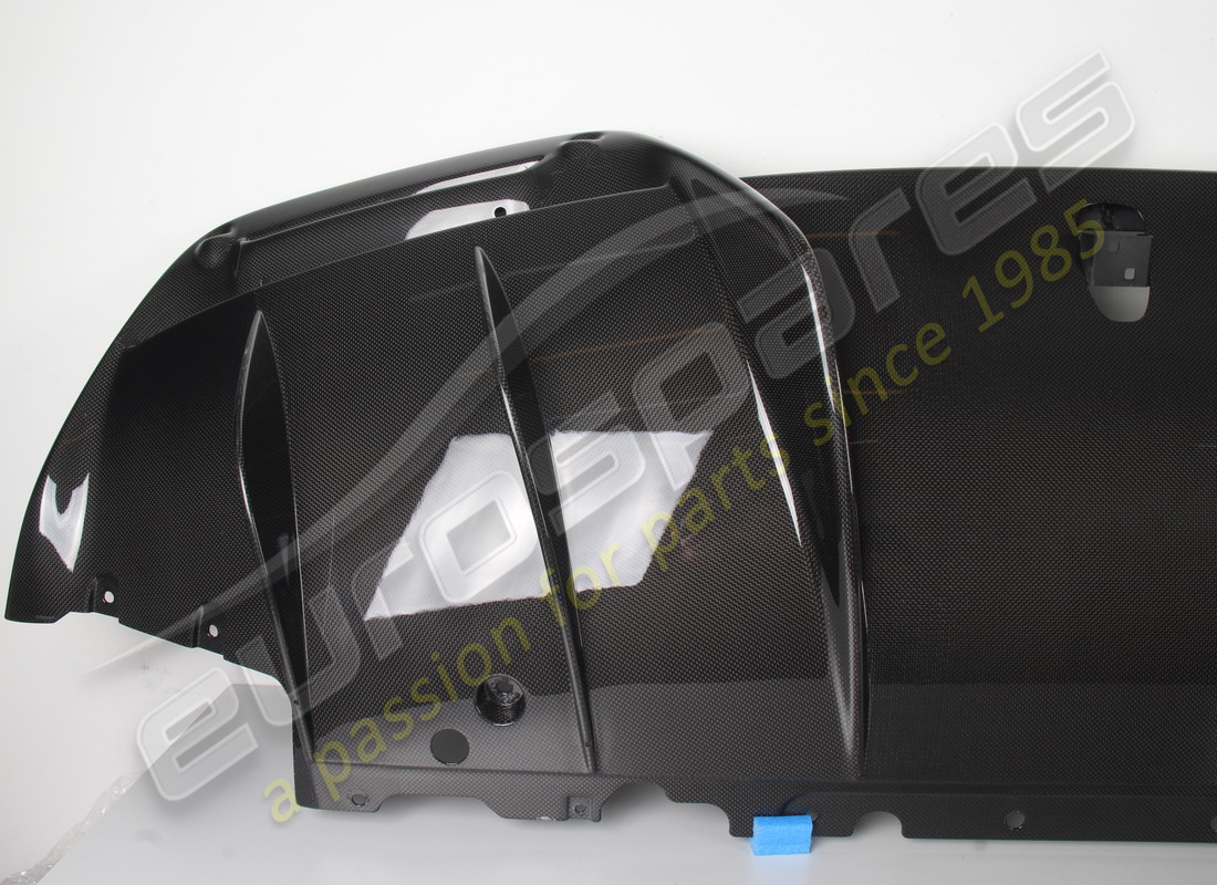 neu ferrari carbon heckdiffusor. teilenummer 887758 (2)