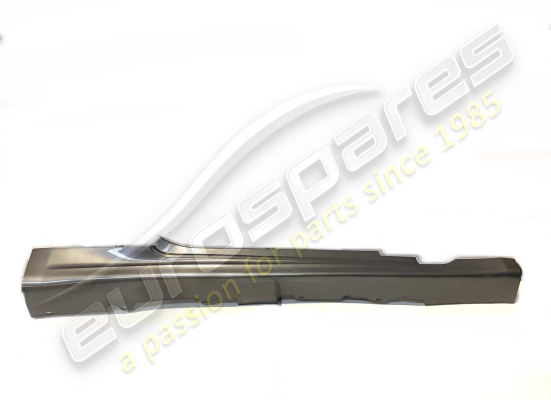 GEBRAUCHT Maserati RECHTER SEITENSCHWELLER MC STRADALE . TEILENUMMER 83536000 (1)