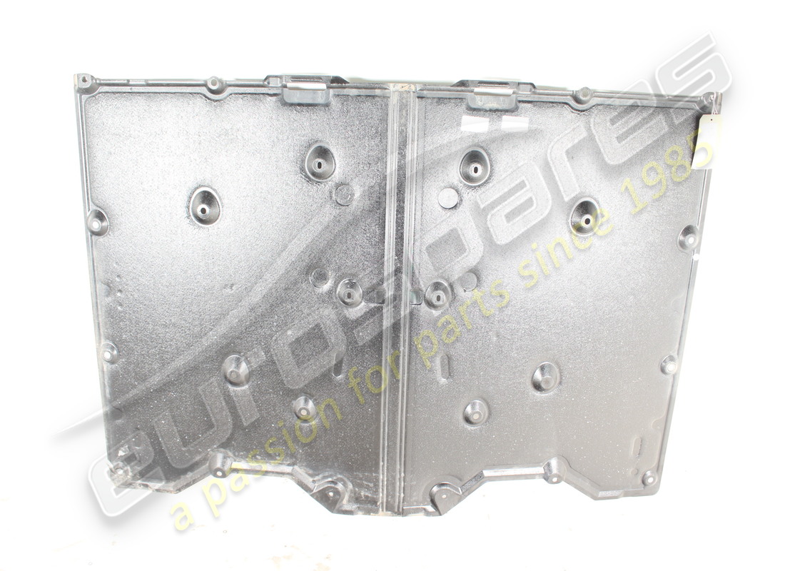 gebrauchte porsche unterbodenverkleidung. teilenummer 992825505 (2)