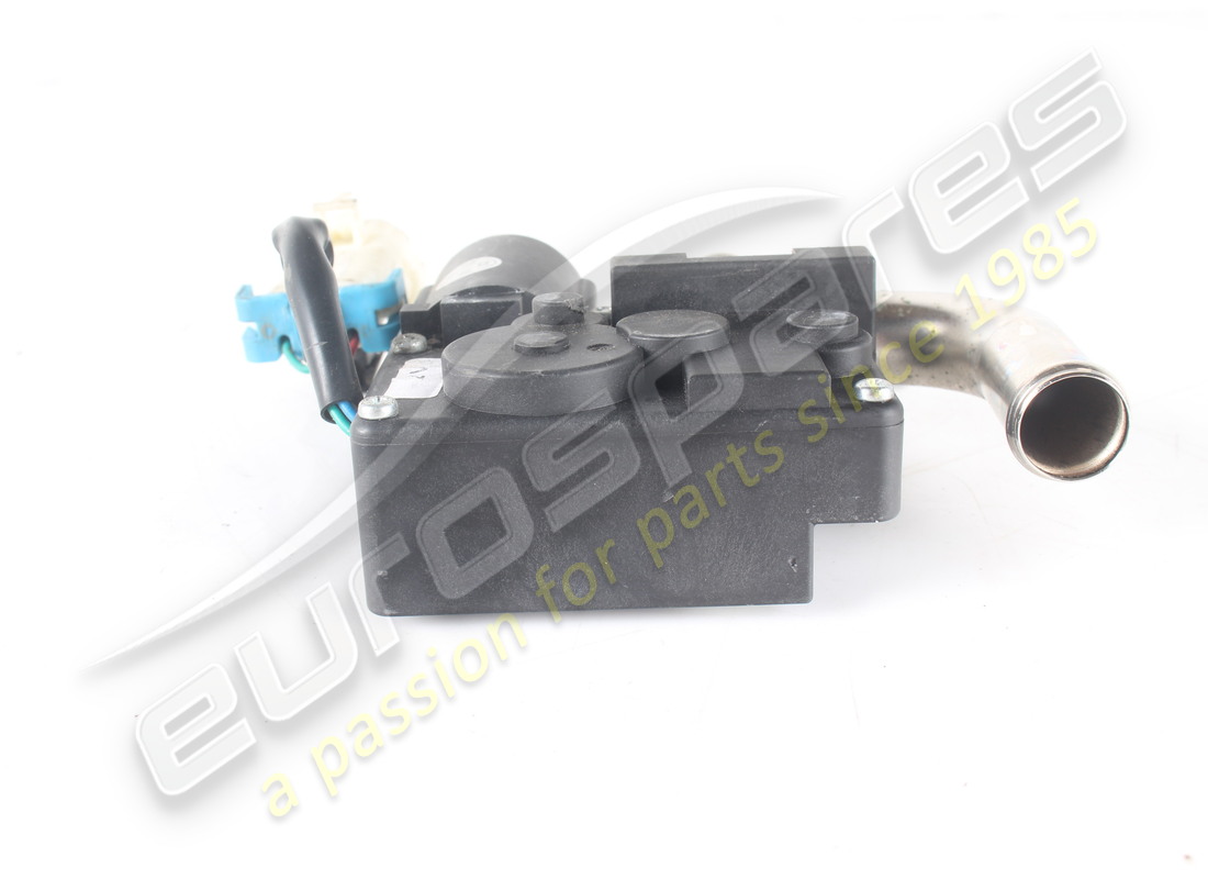 GEBRAUCHTES FERRARI LINKES TGK-VENTIL (HEIZUNGSREGLER). TEILENUMMER 67444900 (4) gebrauchtes ferrari linkes tgk-ventil (heizungsregler). teilenummer 67444900 (4)