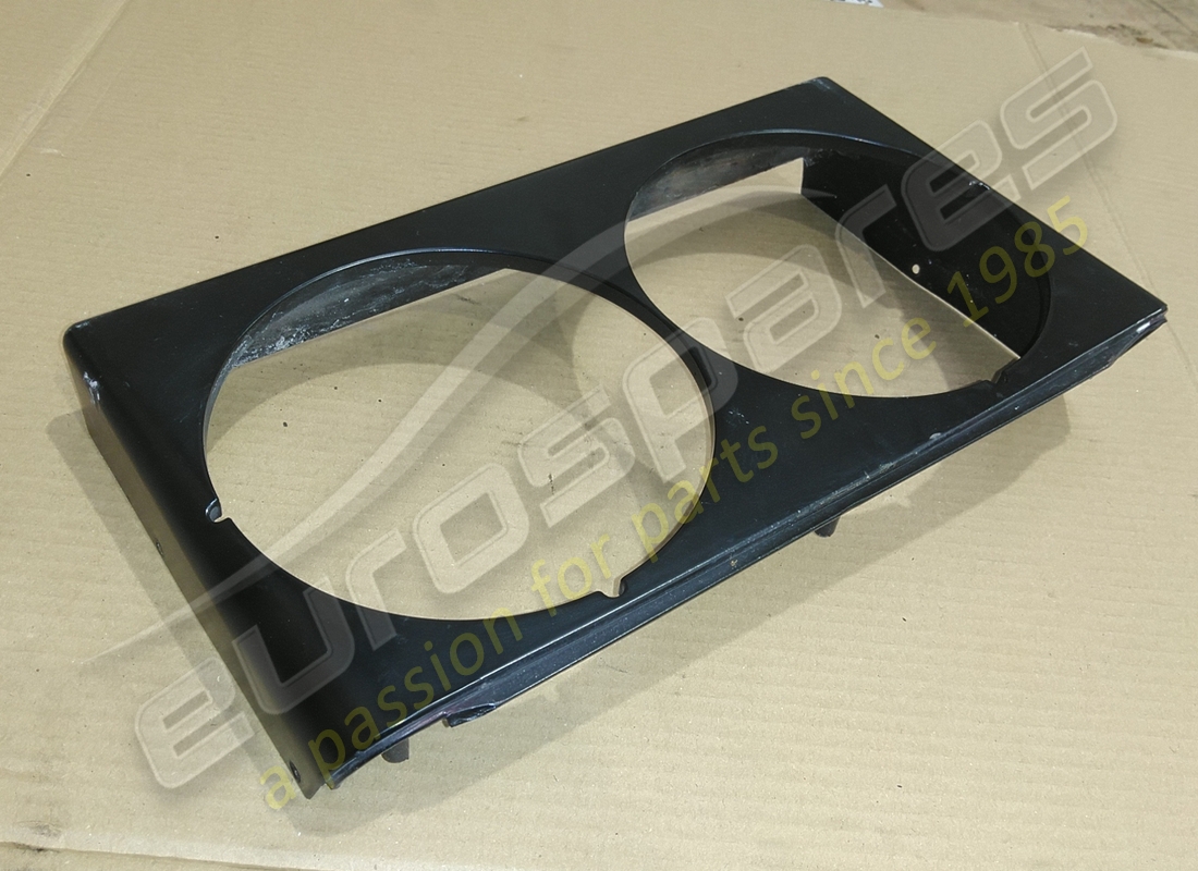 gebrauchte ferrari kunststoffabdeckung für linke scheinwerferlampe. teilenummer 40109506 (2)