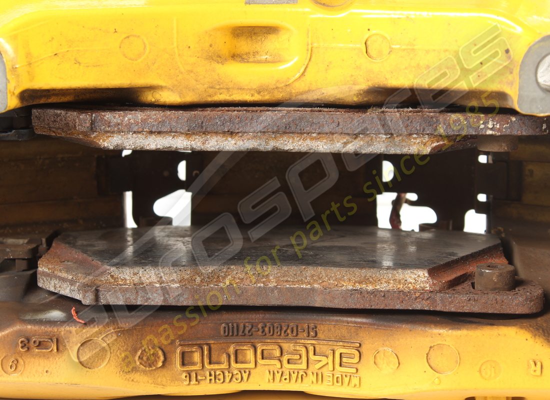 gebrauchter lamborghini bremssattel 21 keramik 10k. teilenummer 4m0615106gd (3)