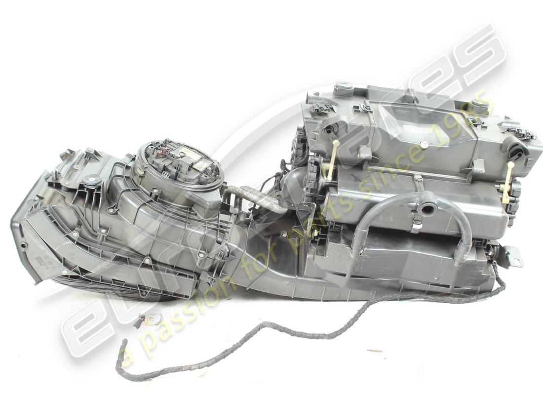 BESCHÄDIGTE Ferrari KOMPLETTE KLIMAANLAGE. TEILENUMMER 781682 (1)